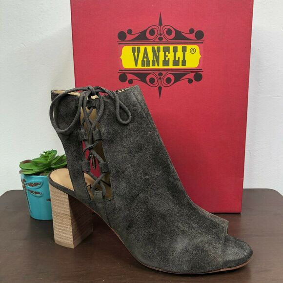 NEW Vaneli Better Open Toe Suede Ankle Heel Sandals Women's Size 9.5M - Picture 1 of 9